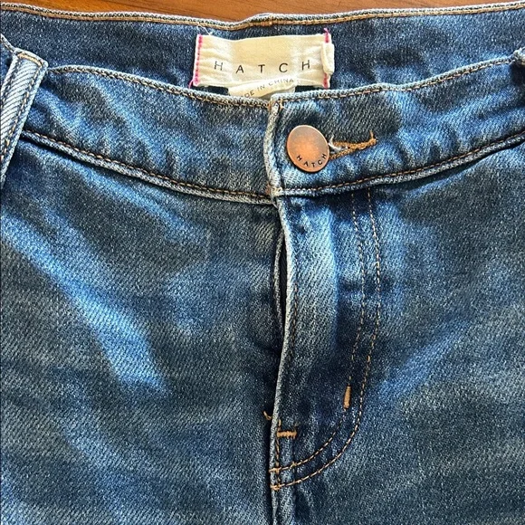 Hatch Distressed Cropped Blue Maternity Jeans - Picture 4 of 5